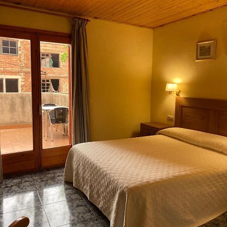 Hotel Rural Cal Amadeu Vilanova de Escornalbou Exterior photo